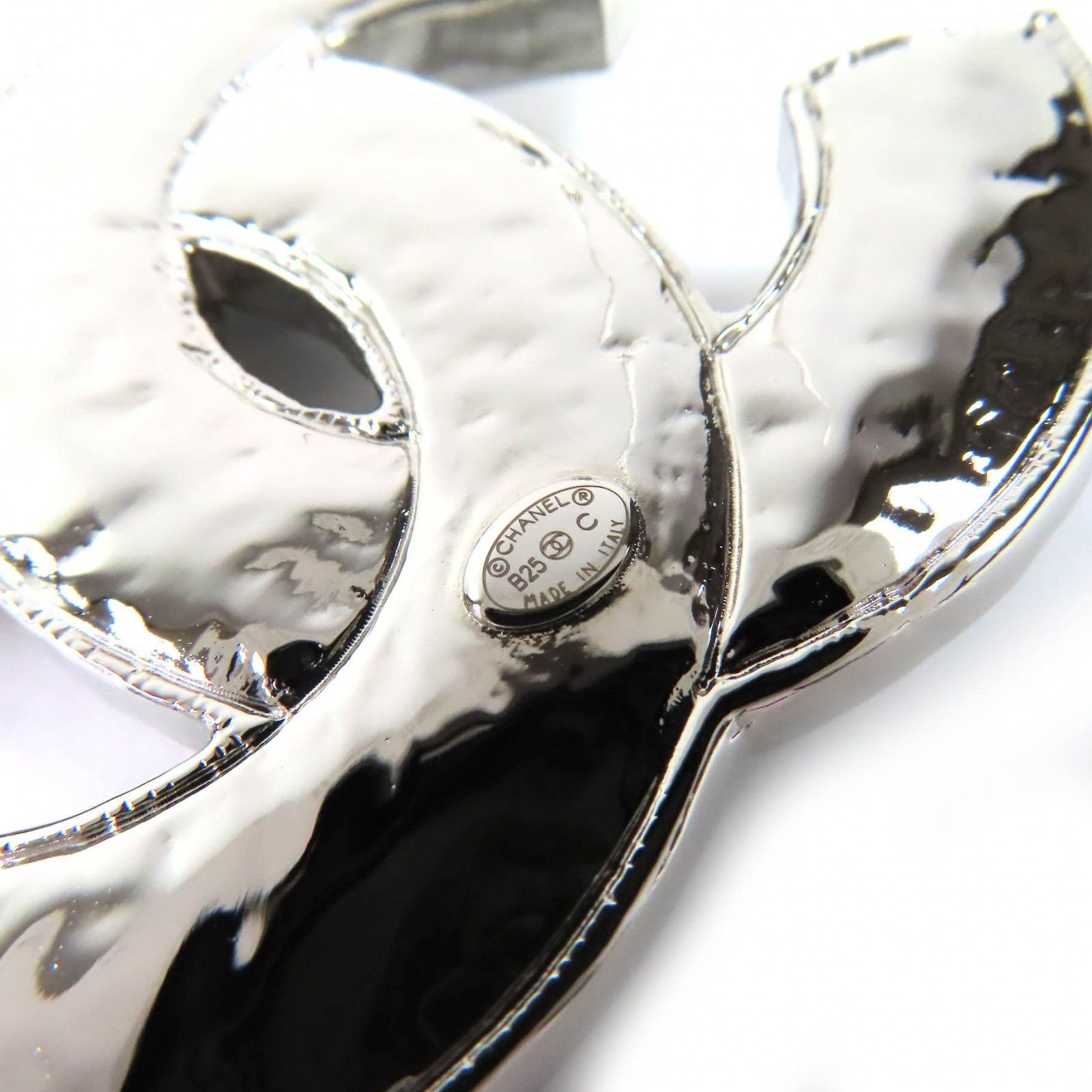 極美品△CHANEL シャネル B25C ココマーク CCロゴ ブローチ シルバー