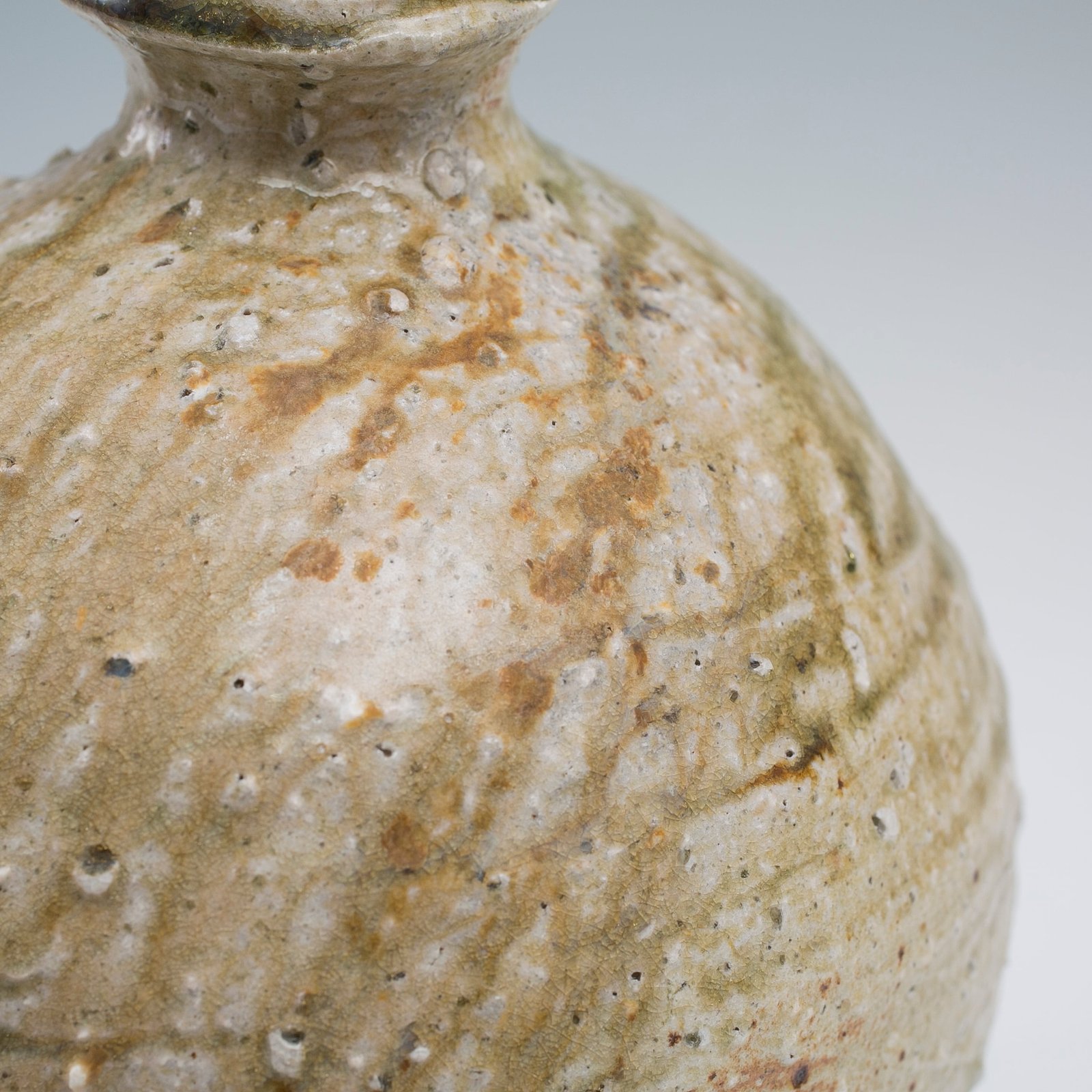 蹲 うずくまる 辻村塊 花器 壺 花瓶 花入 フラワーベース 共箱 作陶