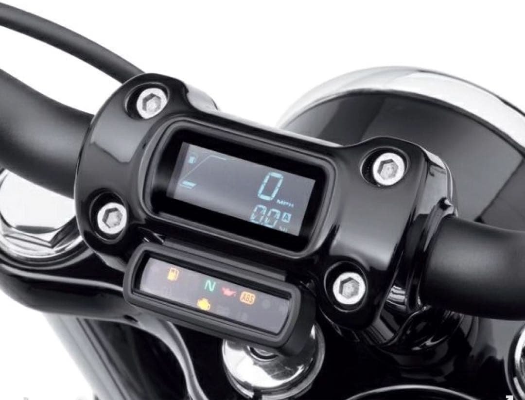 【純正】ハンドルバーライザー＆クランプキット グロスブラック ハーレー純正 純正】ハンドルバーライザー＆クランプキット グロスブラック ハーレー